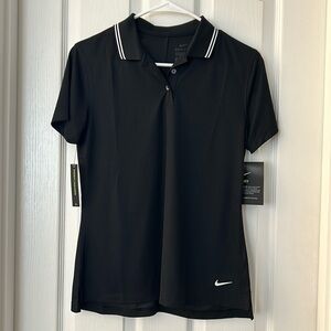 Nike women’s golf shirt